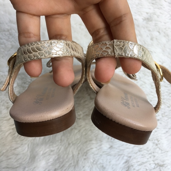 Pili Carrera Kids Rhinestone Bow Sandals Size 8 US - Picture 4 of 7